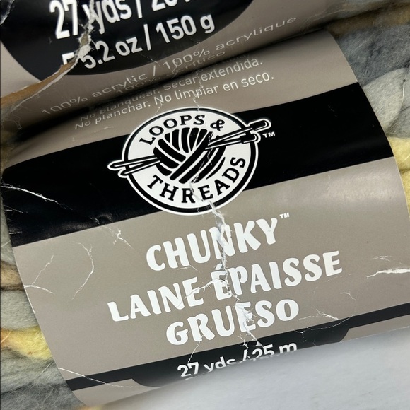 Loops & Threads Chunky Yarn Stonewashed 27 Yards Lot of (3) - Picture 3 of 3